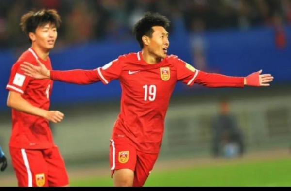 姜寧笑了國家隊一個進球河北華夏幸福獎勵一套房