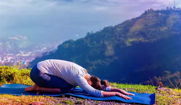 腸胃不好、腹脹便秘,這幾個瑜伽體式幫你改善 腸胃不好、腹脹便秘,這幾個瑜伽體式幫你改善