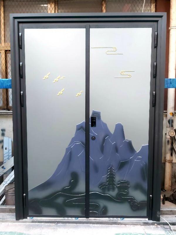 豪宅配豪門,豪門就選鑄鋁門 豪宅配豪門,豪門就選鑄鋁門