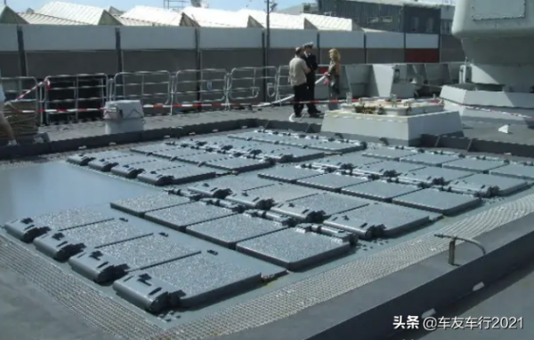 海上馬車伕-荷蘭海軍現役海軍水面艦艇大盤點 海上馬車伕-荷蘭海軍現役海軍水面艦艇大盤點