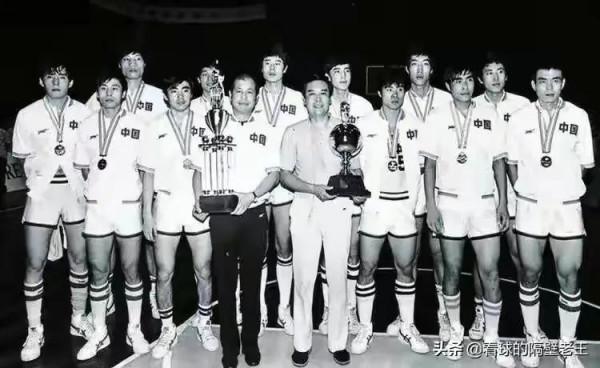 中國籃球名人堂之（10）：國際級籃球健將，世界級組織後衛孫鳳武