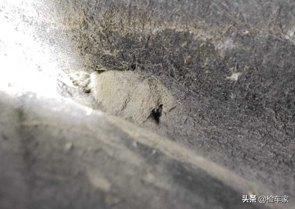 車商不敢收,車主心頭肉,兩萬塊買臺十五年的美系豪車值不值? 車商不敢收,車主心頭肉,兩萬塊買臺十五年的美系豪車值不值?