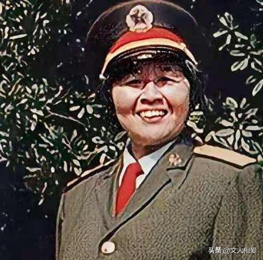 1988年我軍恢復軍銜時，授予五位女將軍，她們是哪裡人？有何貢獻