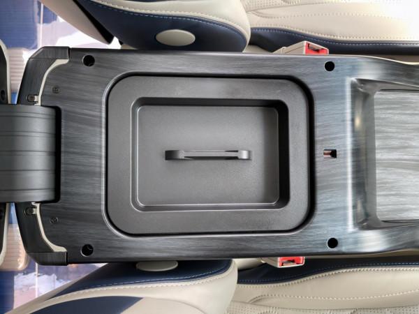 別克GL8陸上公務艙652T內飾升級分享