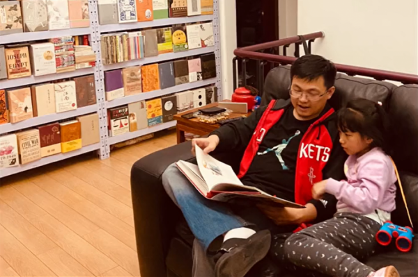 真正被富養的孩子什麼樣？應是被詩書喂大的，家長要用心陪伴