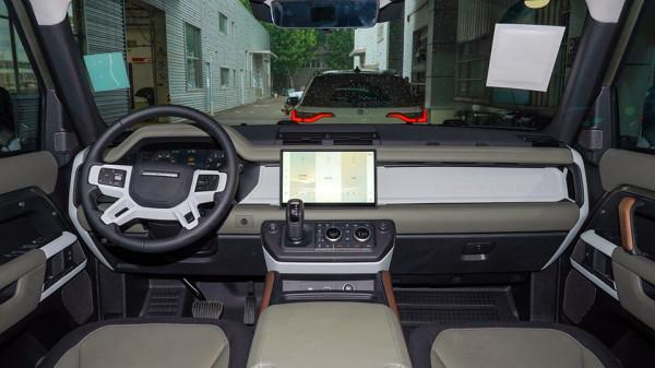 硬派豪車“難養活”？衛士長軸版月養車4千5，比Q7貴