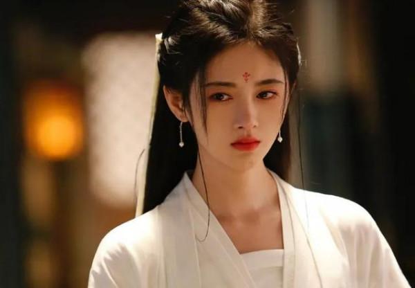 請不要一直沉浸在仙女的氛圍當中,鞠婧褘該反省一下自己了 請不要一直沉浸在仙女的氛圍當中,鞠婧褘該反省一下自己了