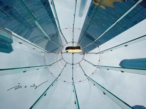 上海“最美”蘋果直營店,剛開始有個設計缺陷,幸好現在已彌補 上海“最美”蘋果直營店,剛開始有個設計缺陷,幸好現在已彌補