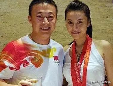 馬琳在愛情上一波三折,兩婚一戀終於修成正果,懂得了責任和擔當 馬琳在愛情上一波三折,兩婚一戀終於修成正果,懂得了責任和擔當