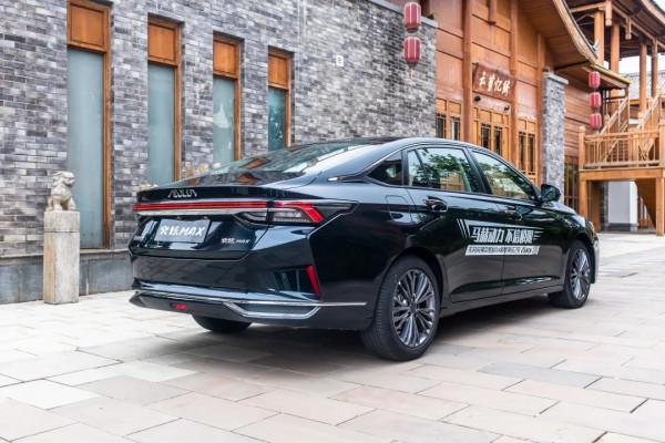 試駕風神奕炫MAX 1.5T：動力超綱，駕控歐風