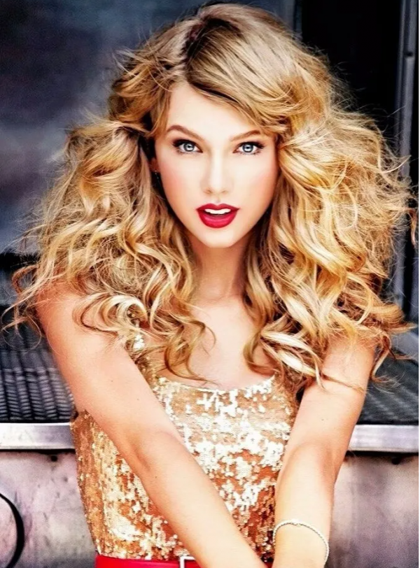 黴黴：18歲出唱片，26歲坐穩福布斯，是北美單曲總銷量最高的歌手