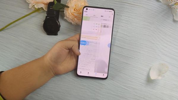 EZON宜準R6智慧手錶，運動愛好者的絕佳搭配