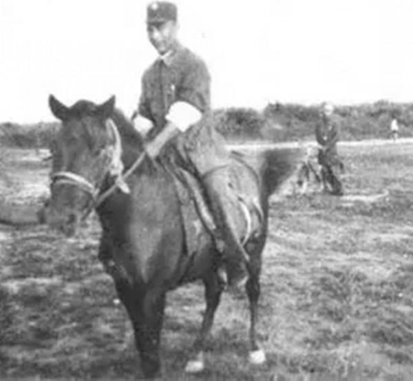 沙家浜36個傷員10人死於敗血症,1人被沖走,25人也能發展一個旅 沙家浜36個傷員10人死於敗血症,1人被沖走,25人也能發展一個旅