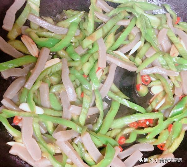 這菜是減肥者的最愛,簡單炒一炒,營養又實惠,好吃不長肉 這菜是減肥者的最愛,簡單炒一炒,營養又實惠,好吃不長肉