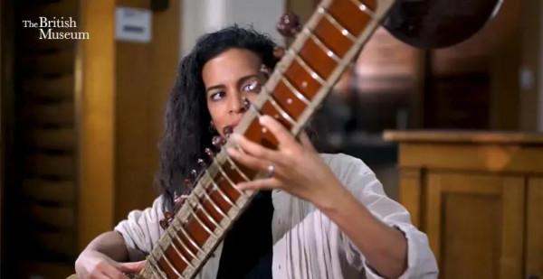 美人魚真的存在嗎?大英博物館展出美人魚化石,打撈地點就在日本 美人魚真的存在嗎?大英博物館展出美人魚化石,打撈地點就在日本