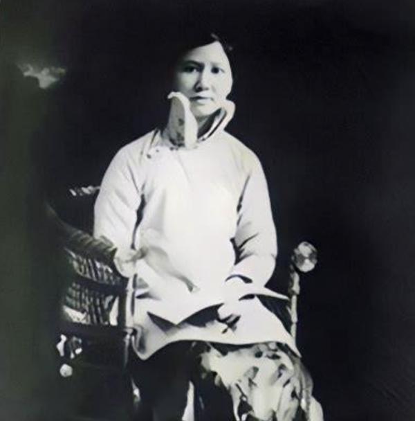 盧慕貞：與孫中山體面離婚後，定居澳門，夫死寫文悼念，86歲辭世