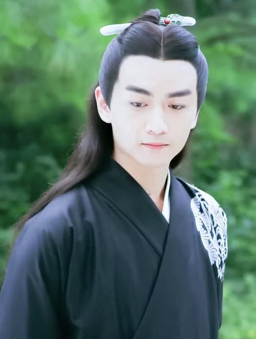 低調卻總能演主角的男演員,我只服這4位!帥氣不說演技還特別好 低調卻總能演主角的男演員,我只服這4位!帥氣不說演技還特別好