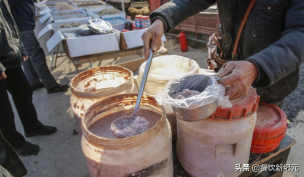 南方人去北方農村趕集，看啥都稀奇，逛出了沒見過世面的感覺