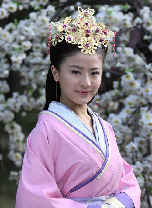 “小張柏芝”貢米：被比熊爸爸一手捧紅，天王黎明為她製作單曲