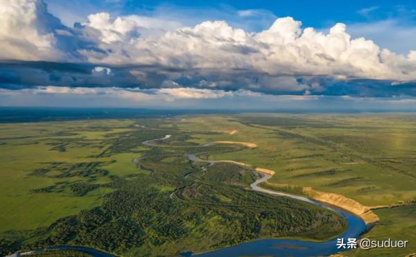 從博奇山脈到馬裡英斯克