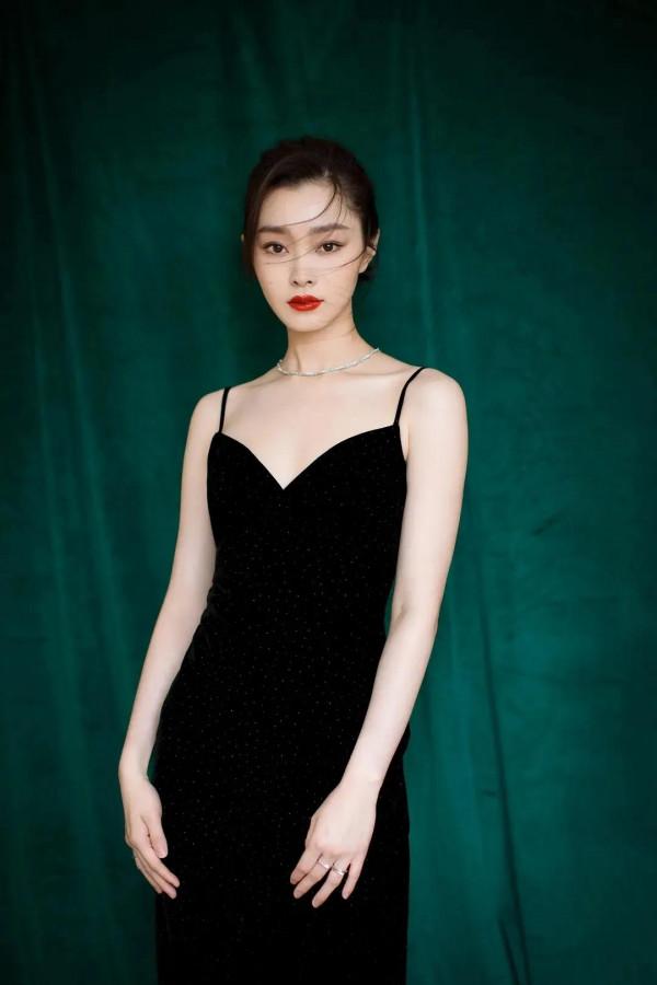 宋軼 膚白貌美 氣質甜美