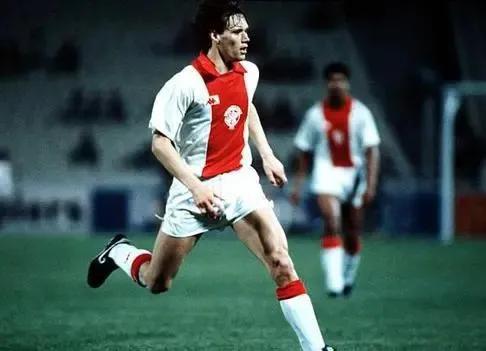 橙衣王者的沃土！&mdash;記荷蘭足球甲級聯賽和這裡走出來的球星