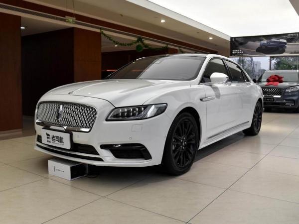 別再死盯著BBA了，這款車既有面子又有裡子，來看林肯大陸