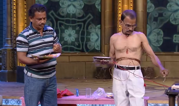 真實故事:印度58歲大爺被雷劈,全身都可發電,甚至可以烤熟雞腿 真實故事:印度58歲大爺被雷劈,全身都可發電,甚至可以烤熟雞腿