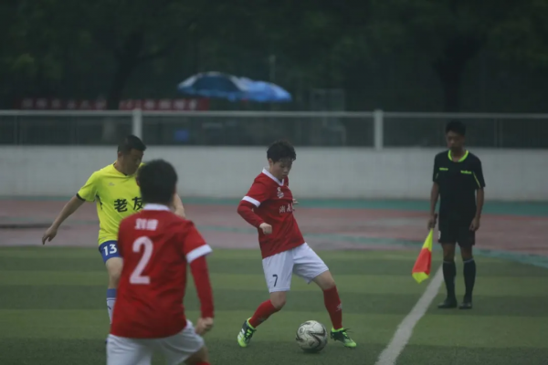 足球女孩 | 湖南農大李涵芮：熱愛與感恩編織出理想之路