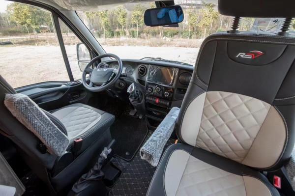 瑞弗T800房車 功能完備給您一個移動的家