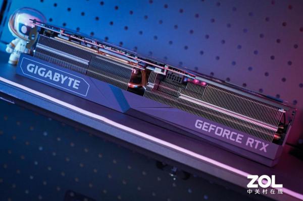 技嘉RTX 3090 Ti魔鷹圖賞 遲來的旗艦卡皇