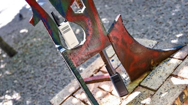 最遠6公里通話,最高5W功率,極蜂小語對講機A208有點強 最遠6公里通話,最高5W功率,極蜂小語對講機A208有點強