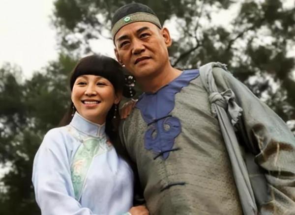 《打狗棍》中那素芝有個戀愛腦,傻的可愛 《打狗棍》中那素芝有個戀愛腦,傻的可愛