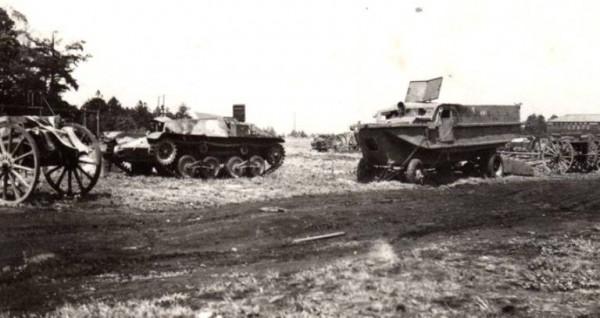 為了東南亞聖戰，一定要能下水，日軍的Su-Ki兩棲卡車系列