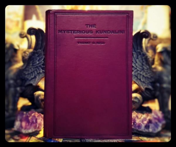 1929年瑜伽神秘昆達里尼超級稀有開啟蛇力量冥想