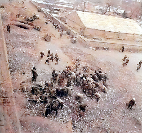 八十年前人們艱苦生活的歷史照片,看完後你還感到生活壓力大嗎? 八十年前人們艱苦生活的歷史照片,看完後你還感到生活壓力大嗎?