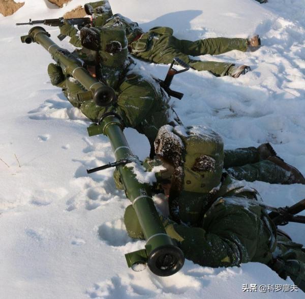 在5G時代,解放軍為何還用古老的光學測距機,這是我軍的獨門絕技 在5G時代,解放軍為何還用古老的光學測距機,這是我軍的獨門絕技