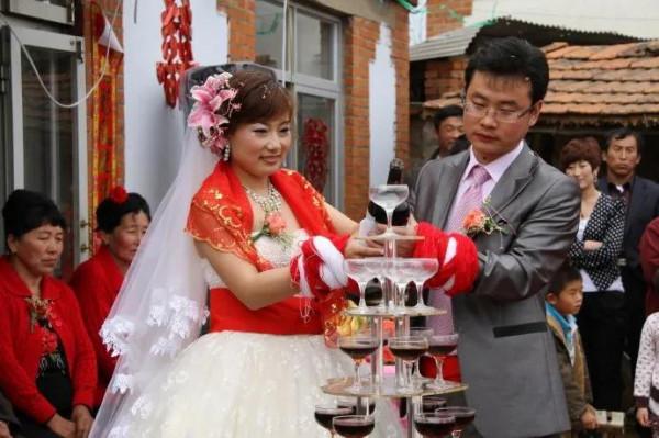 農村“娶妻難”背後，又出現三大怪象！他們卻不以為然？