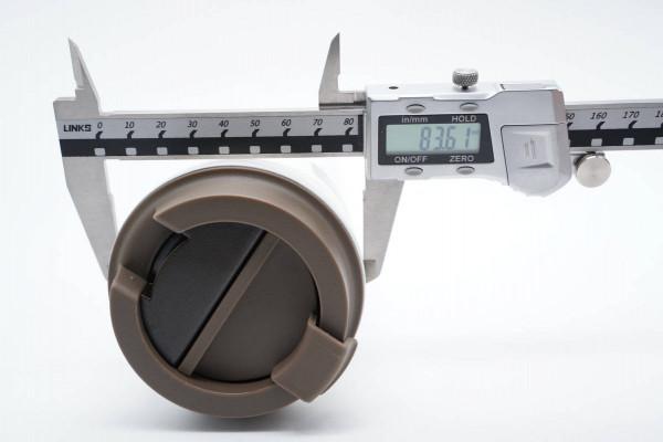 用手機充電器就能供電，探尋家USB智慧電熱水杯體驗