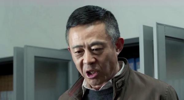 侯勇:從屠夫到影帝,3婚娶90後富家女,他的人生是否真完美了? 侯勇:從屠夫到影帝,3婚娶90後富家女,他的人生是否真完美了?