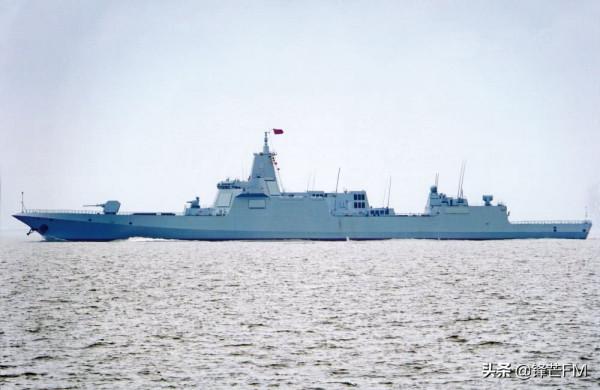 052D和055，誰的數量需要更多？看看美國伯克級驅逐艦就有底了