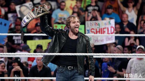 在WWE當心理醫師有多難？治好的可能是病人，但瘋的一定是大夫