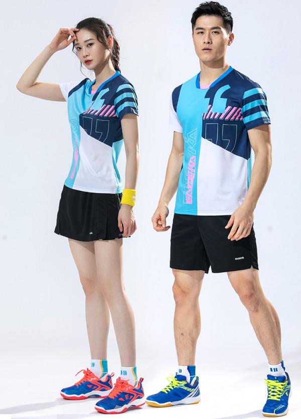 如何快速提高羽毛球水平