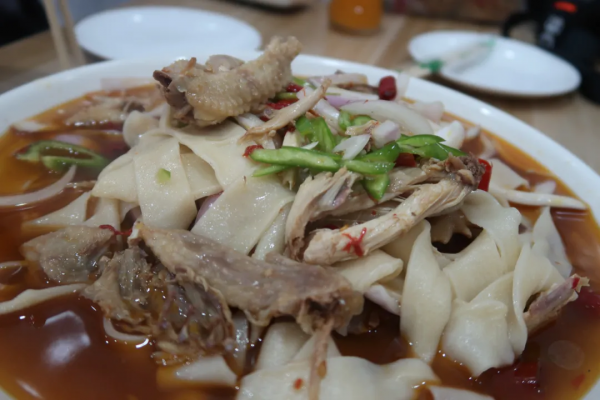 西安王炸美食街，才不是回民街