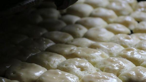 四川大叔30年只做一種小吃，三代傳承堅持古法制作，日限量20鍋