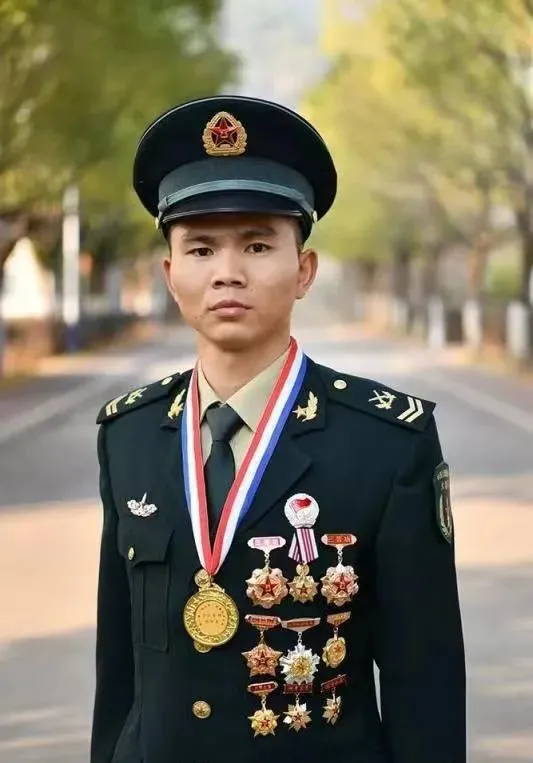 士官退休，四級軍士長開始啦