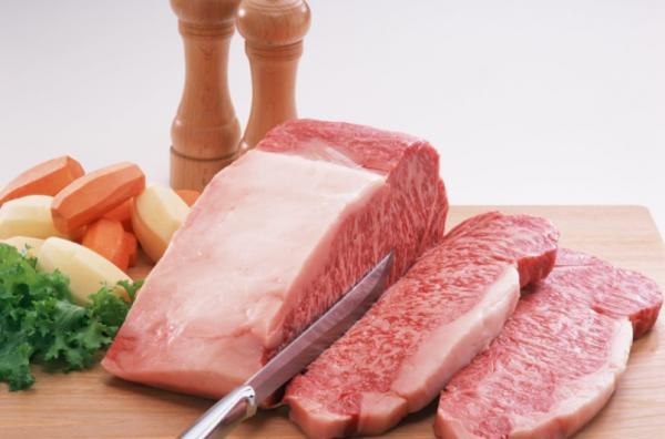 牛肉是營養佳品還是致癌物？醫生道出實情，管住自己的嘴