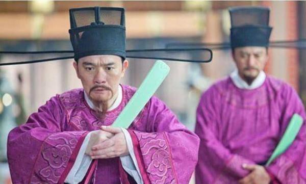 古代官員退休後,為何要告老還鄉,留在當地養老不好嗎? 古代官員退休後,為何要告老還鄉,留在當地養老不好嗎?