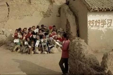 世界存在了幾十億年,人類只是初來乍到 世界存在了幾十億年,人類只是初來乍到