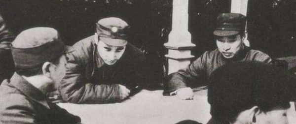 俘虜兵臨陣怯戰，羅榮桓組建二線兵團，一年組建189個團暴兵50萬